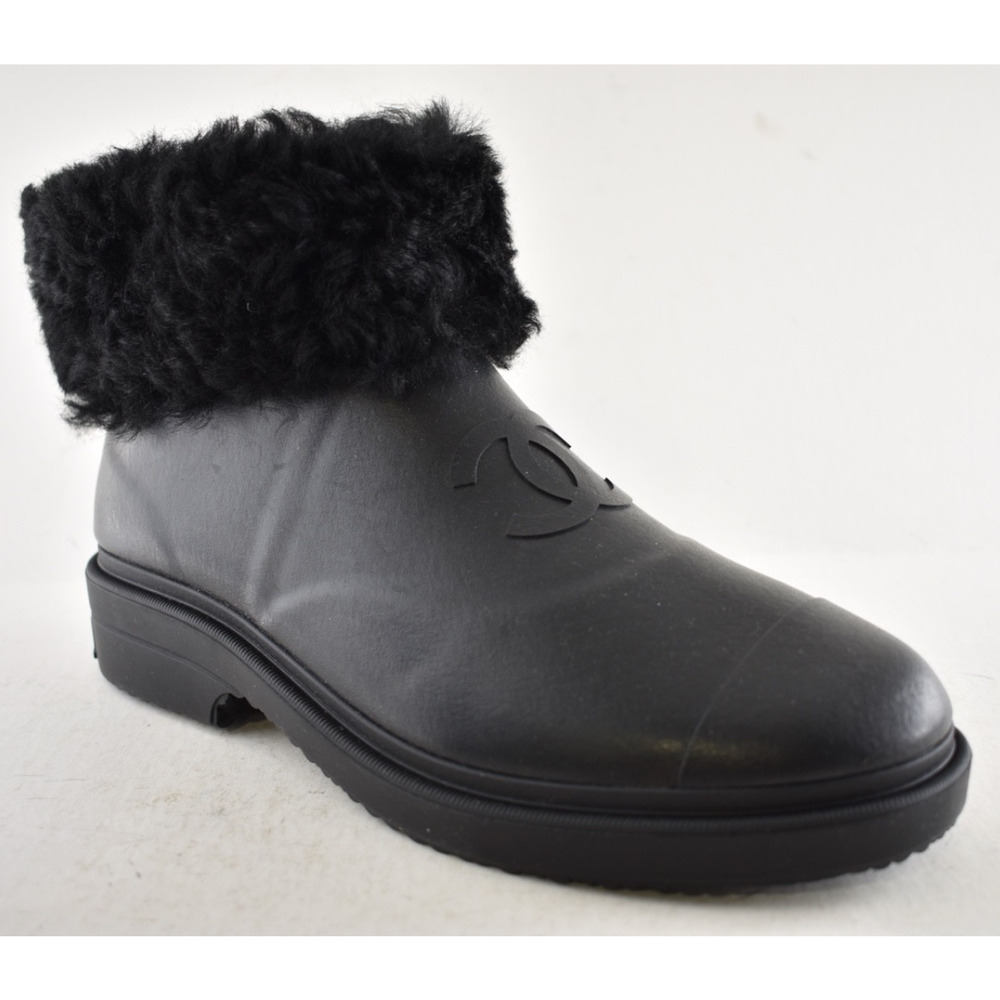 Chanel 24K Black Sheep Shearling Fur Rubber CC Low Top Short Ankle Rain Boots 42 - Picture 4 of 16